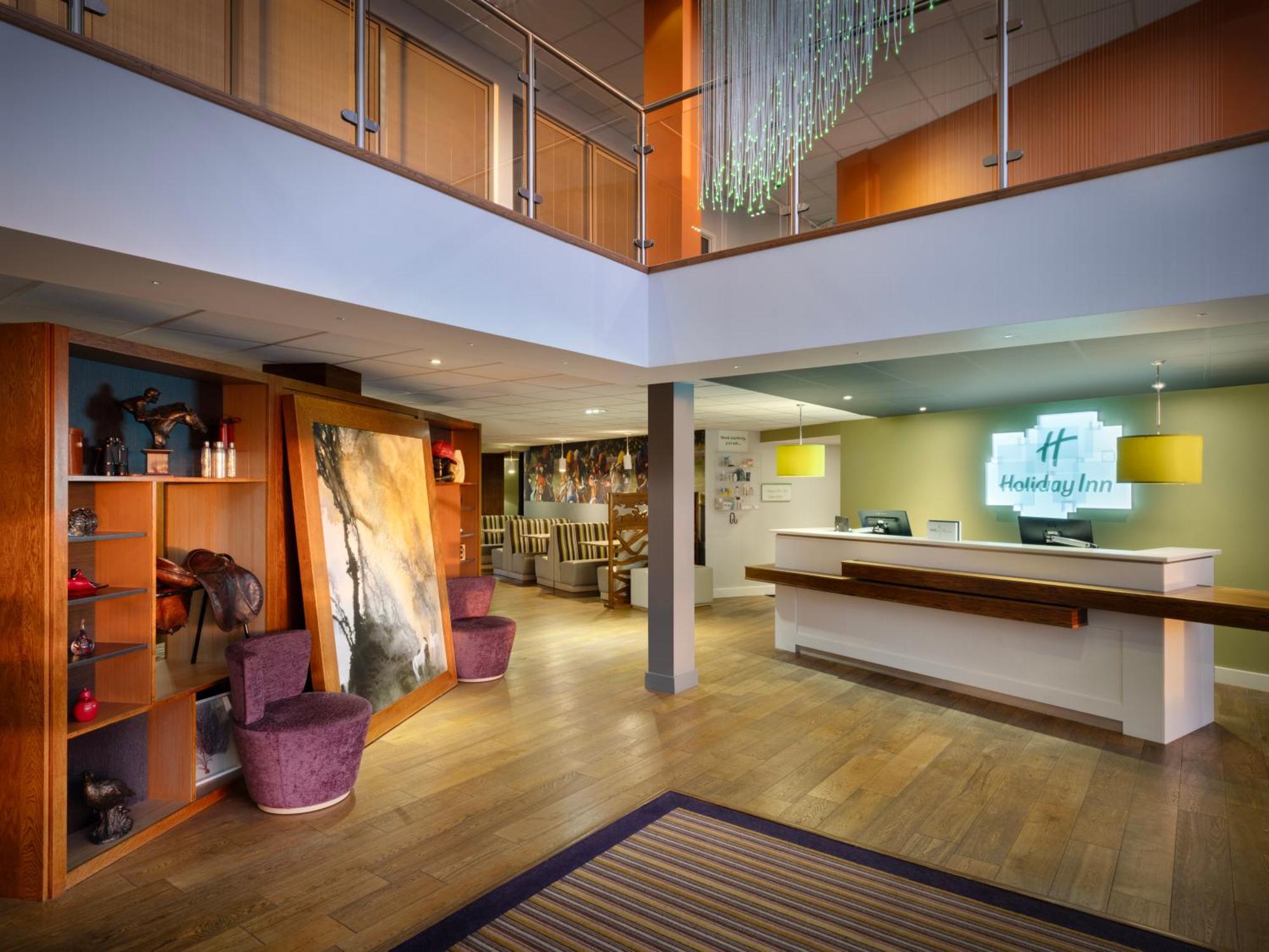 Holiday Inn Huntingdon Racecourse By Ihg Exterior foto